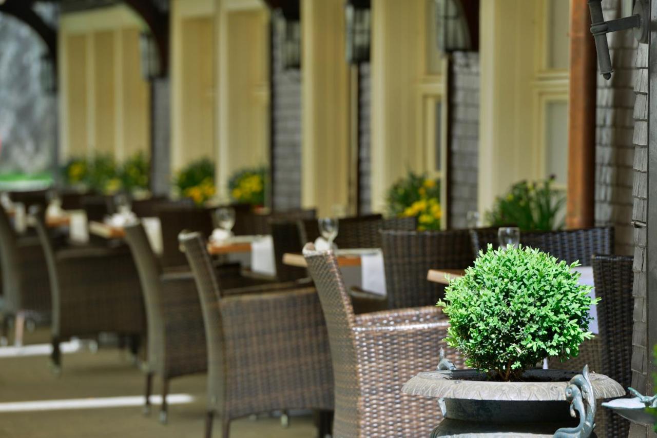 พาร์คโฮเทล อัดเลอร์ Hotel ฮินเทอร์ซาร์เทน ภายนอก รูปภาพ